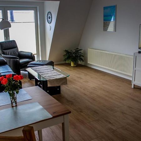 Ferienwohnung Fewo Nele Krummhörn Exterior foto