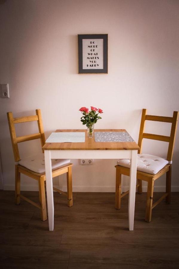 Ferienwohnung Fewo Nele Krummhörn Exterior foto