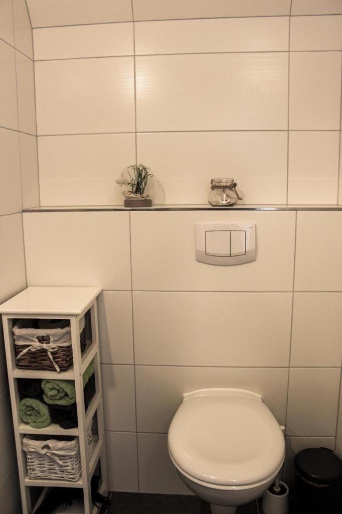 Ferienwohnung Fewo Nele Krummhörn Exterior foto